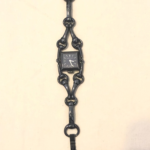 Authentic Gucci Black Signoria Women Watch - Picture 5 of 8